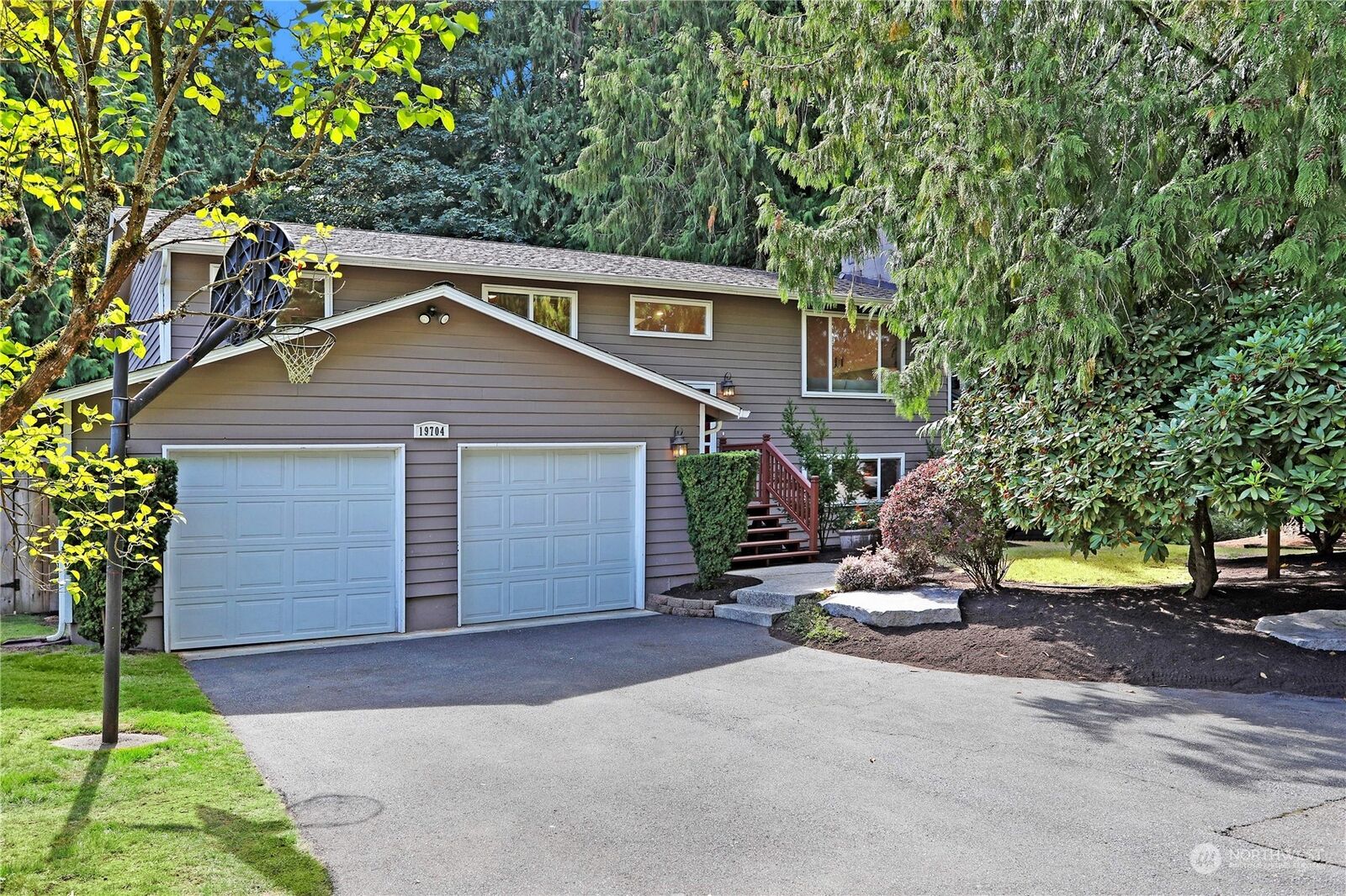 Property Photo: 19704 Bing Road WA 98036