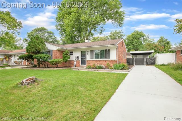 Property Photo: 103 Kenyon Drive MI 48083