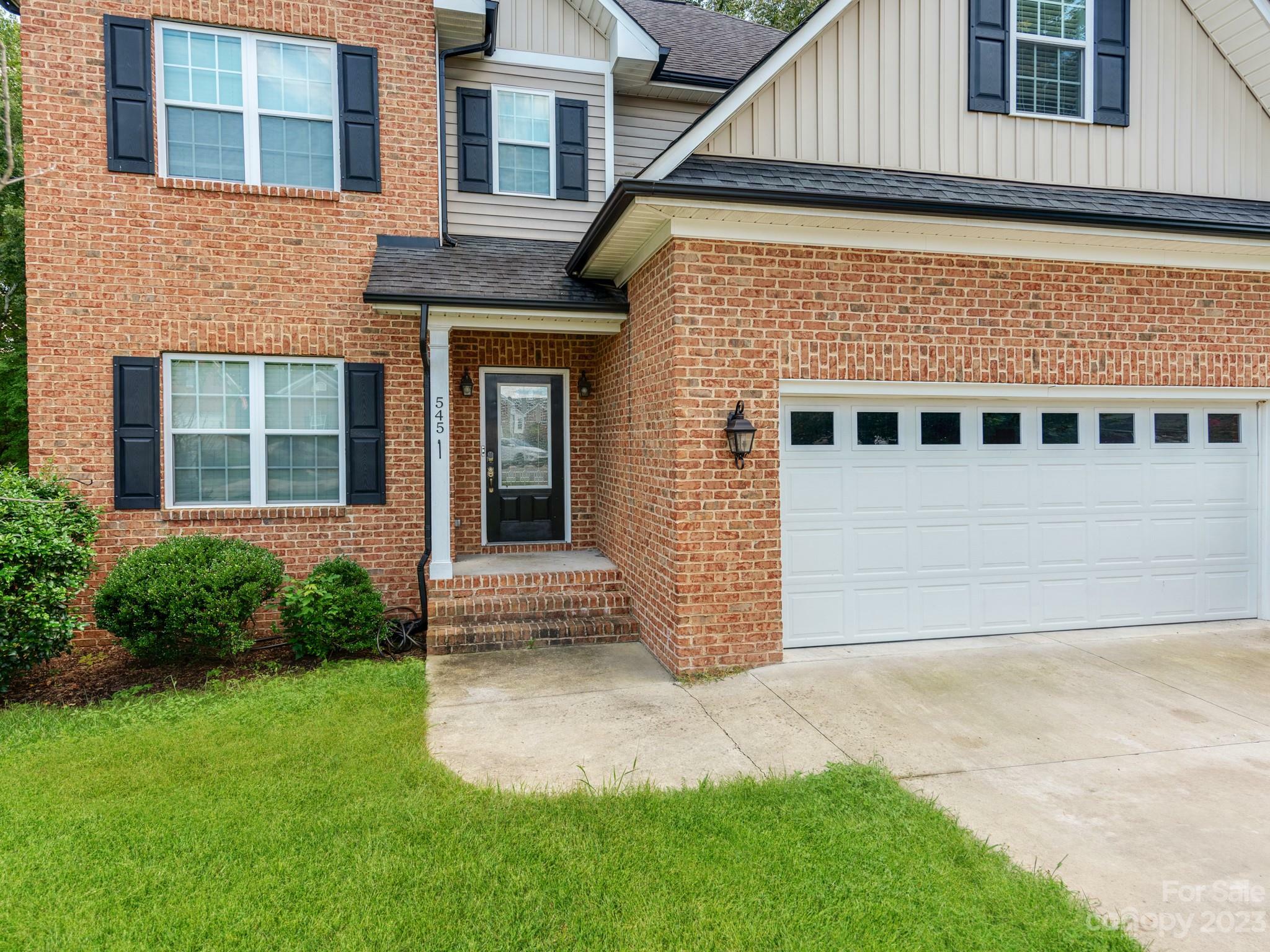 Property Photo: 545 Weyburn Drive NW NC 28027