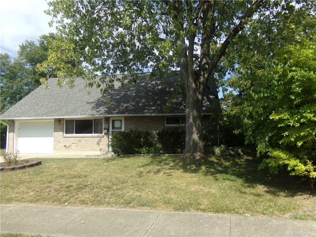 Property Photo:  5845 Beecham Drive  OH 45424 