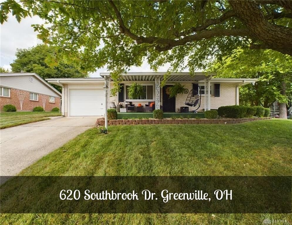 Property Photo: 620 Southbrook Drive OH 45331