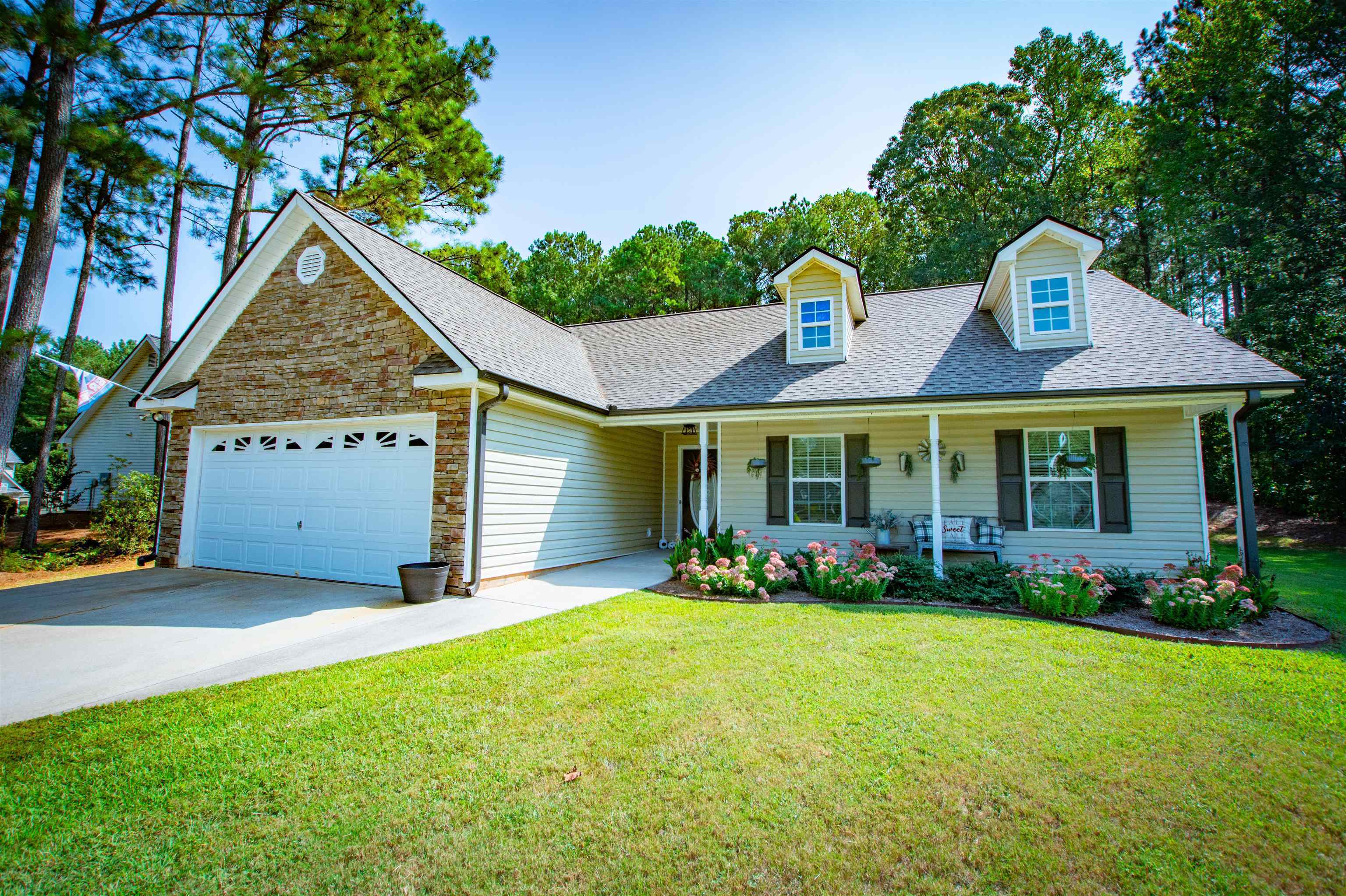Property Photo: 142 Morning View Drive GA 30179