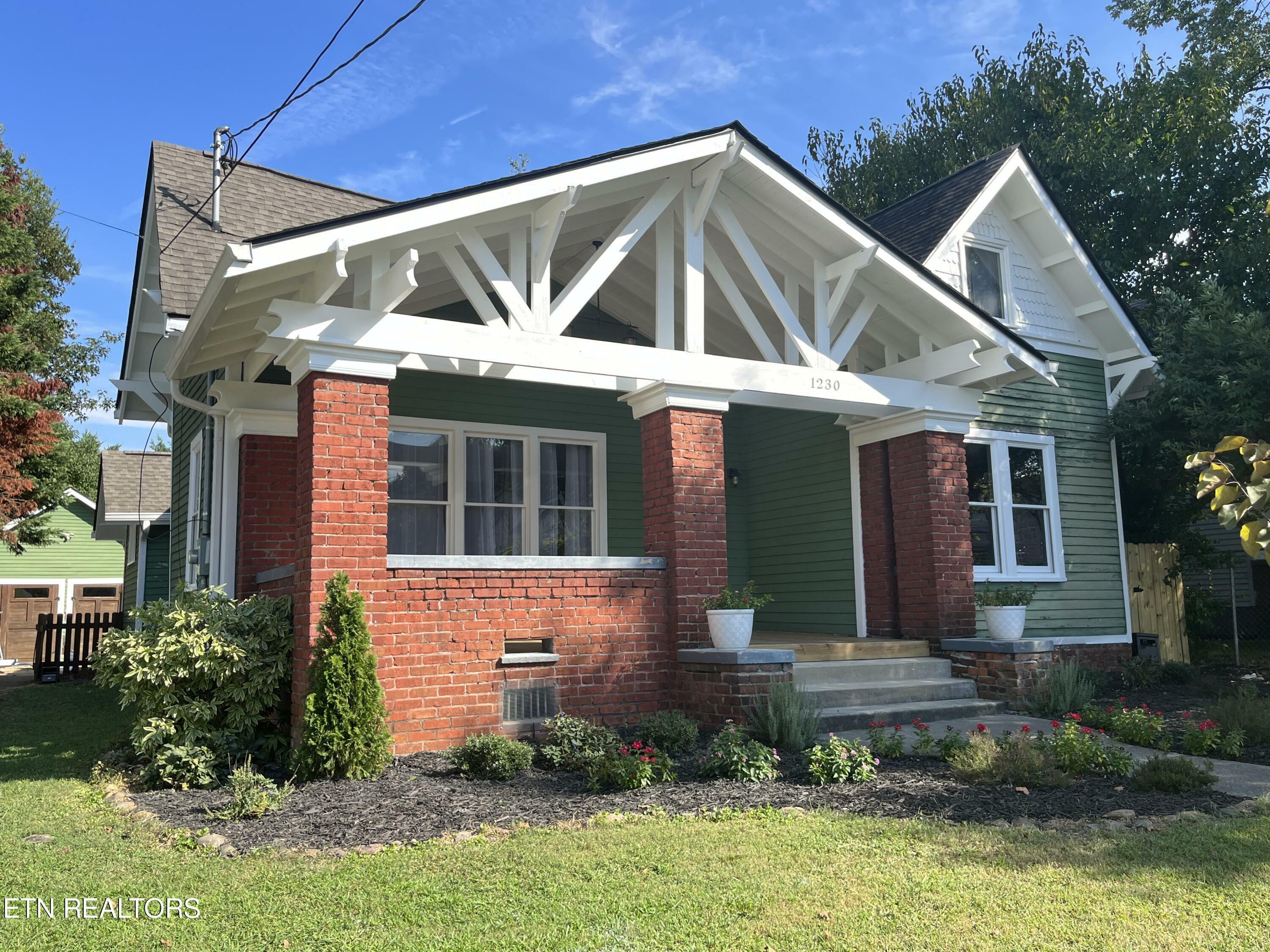 Property Photo:  1230 Armstrong Ave  TN 37917 