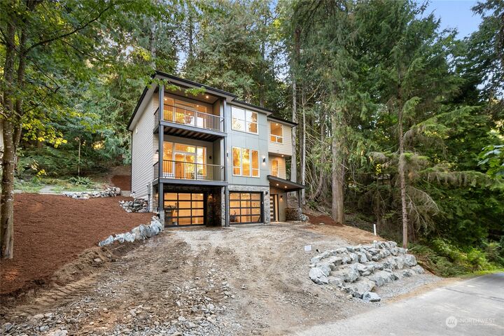 Property Photo:  36 Jasper Ridge Lane  WA 98229 