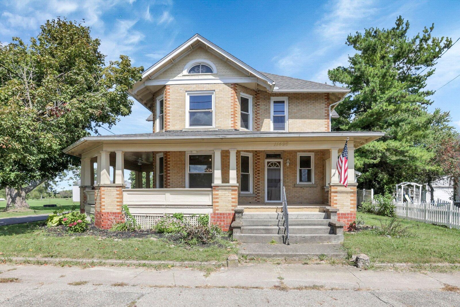 Property Photo:  11496 Main Street  OH 43154 