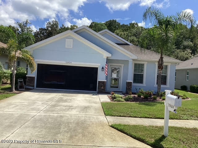 Property Photo:  11424 Merganser Way  FL 34654 