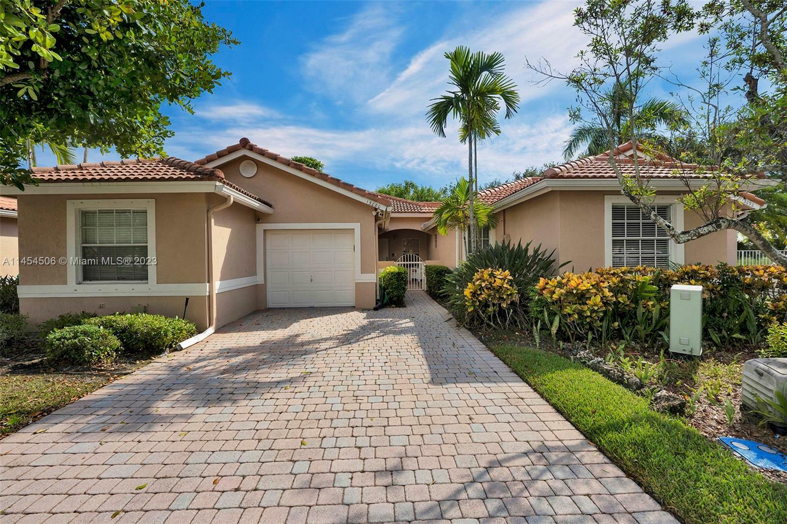 13080 NW 5th St  Pembroke Pines FL 33028 photo