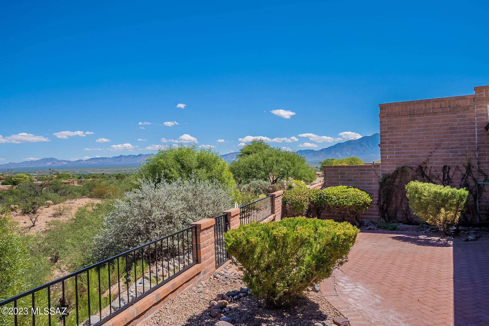 Property Photo: 1448 W Camino De La Oca AZ 85622
