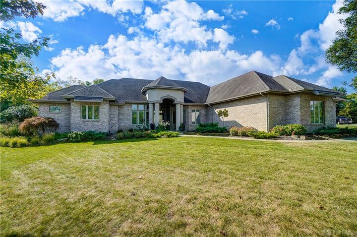 8306 Palm Trace Court  Waynesville OH 45068 photo