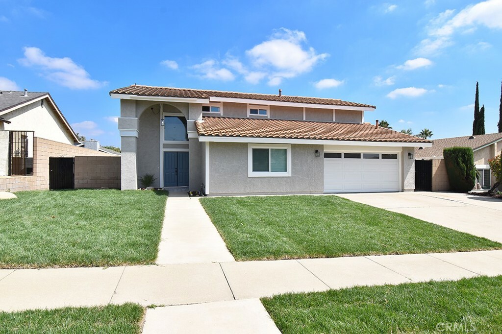 Property Photo:  1676 Lakewood Avenue  CA 91784 