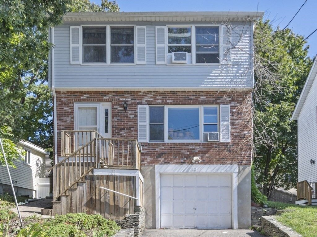 Property Photo:  22 Rosemont Avenue  MA 02451 