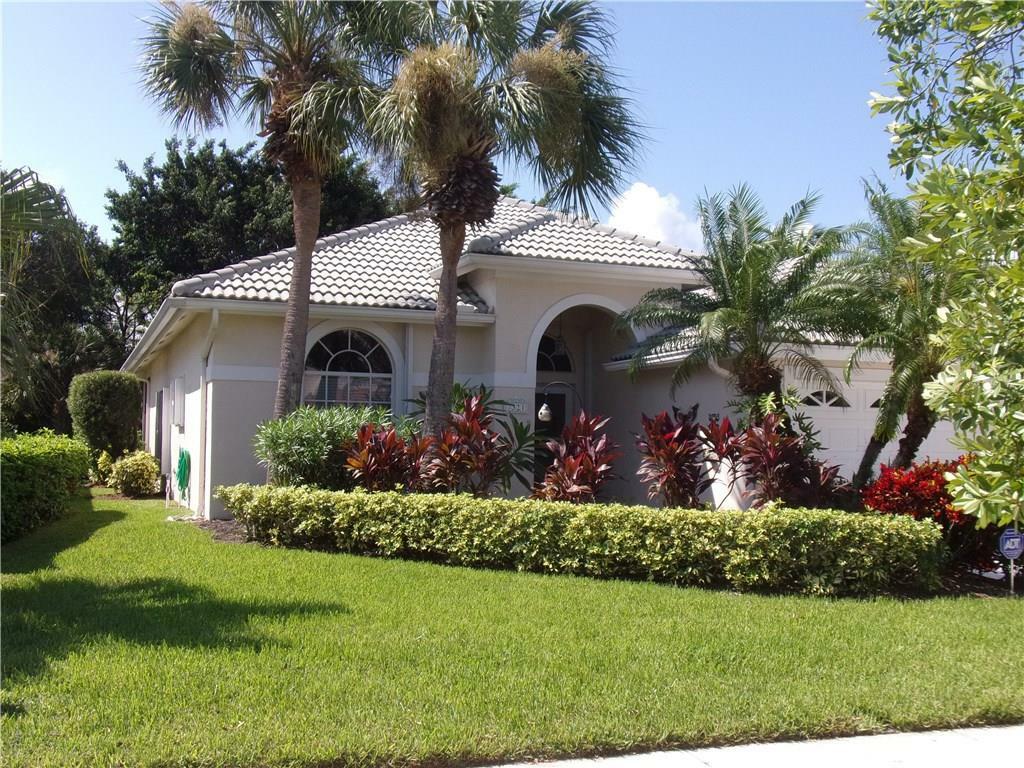 Property Photo:  7321 SE Seagate Lane  FL 34997 