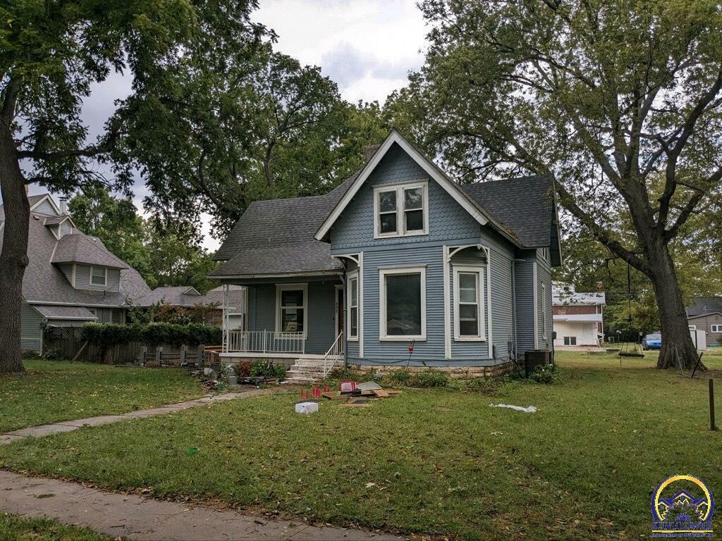 435 Spruce St  Rossville KS 66533 photo