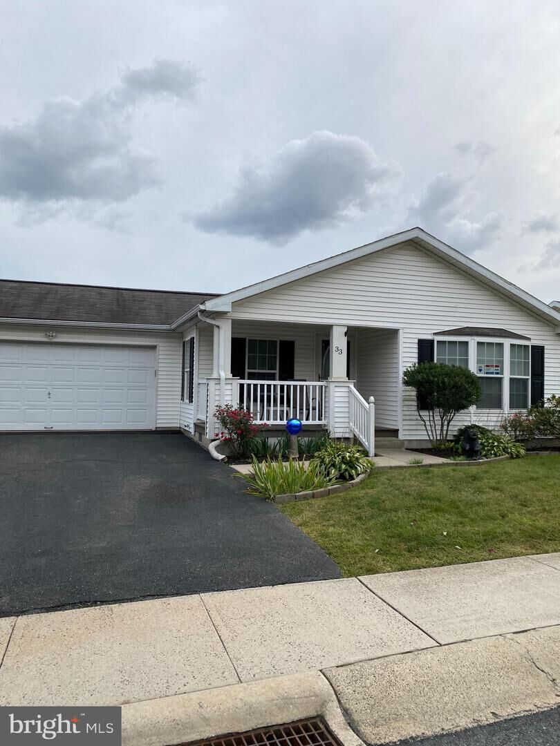 Property Photo:  33 Random Road  PA 19518 