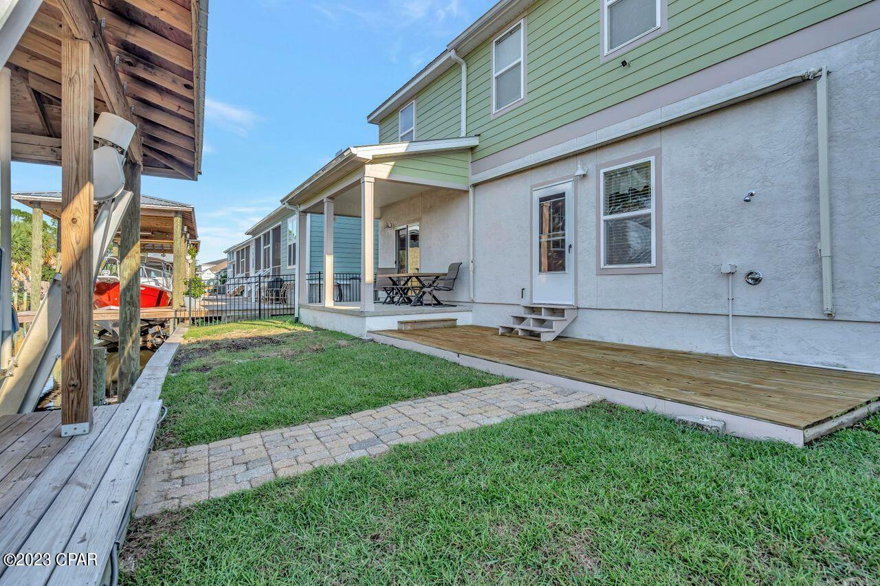 Property Photo:  6646 Harbour Boulevard  FL 32407 