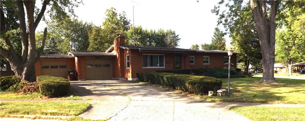 Property Photo: 3933 Robertann Drive OH 45420