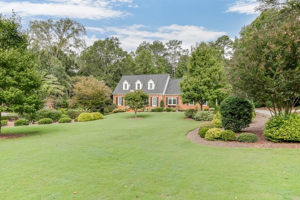 Property Photo:  820 McDaniel Street  GA 30655 