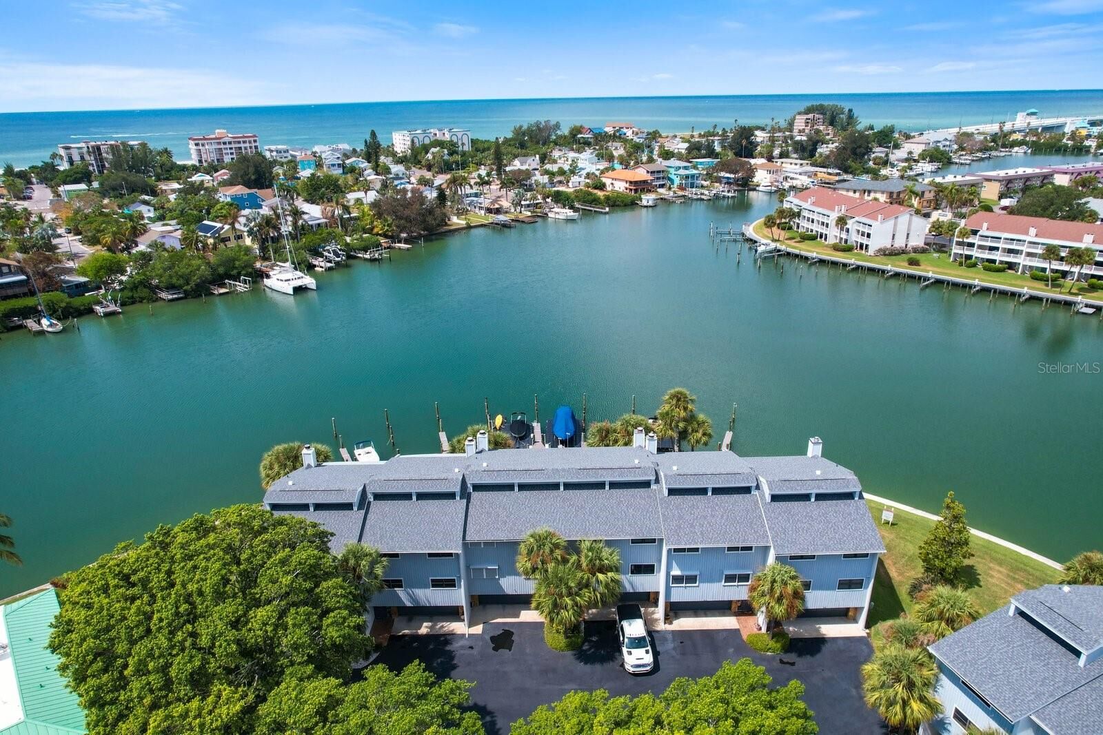 Property Photo:  12120 Capri Circle S  FL 33706 