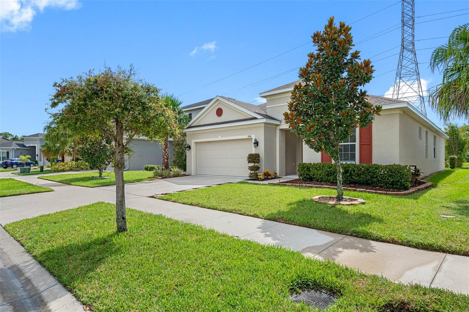 Property Photo: 8246 Willow Beach Drive FL 33578