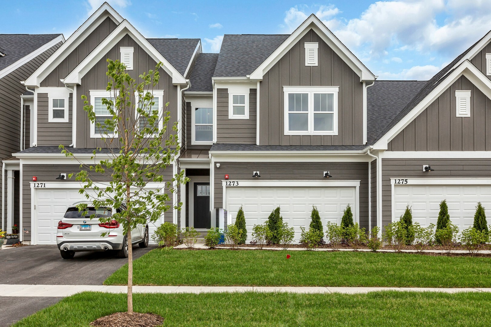 Property Photo: 12746 S Nicholas Drive IL 60585