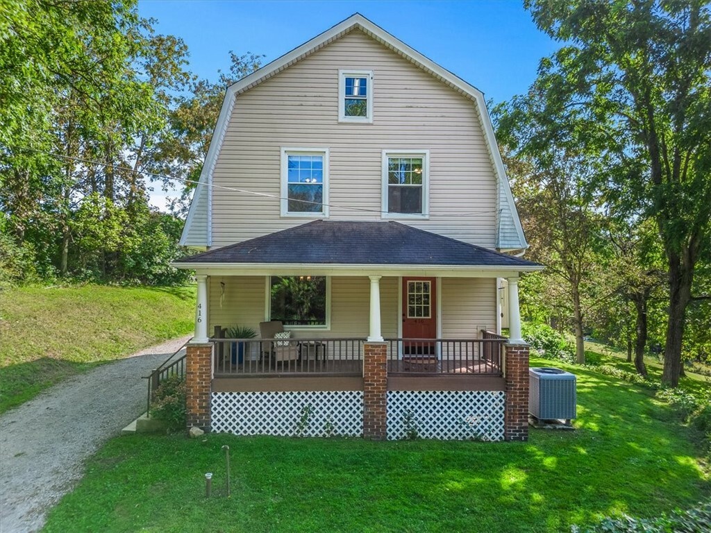 Property Photo: 416 Pine Run Road PA 16123