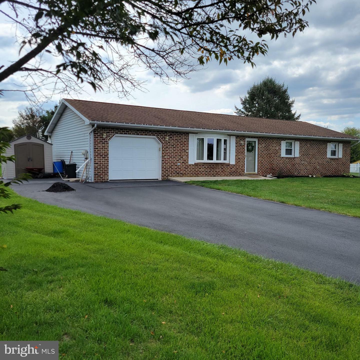 Property Photo: 1120 Olive Drive PA 17225
