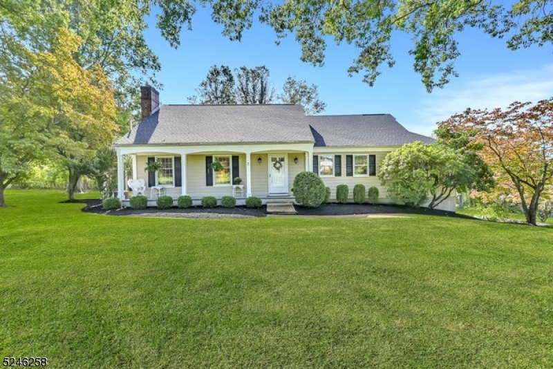 Property Photo: 7 Oak Grove Rd NJ 08822