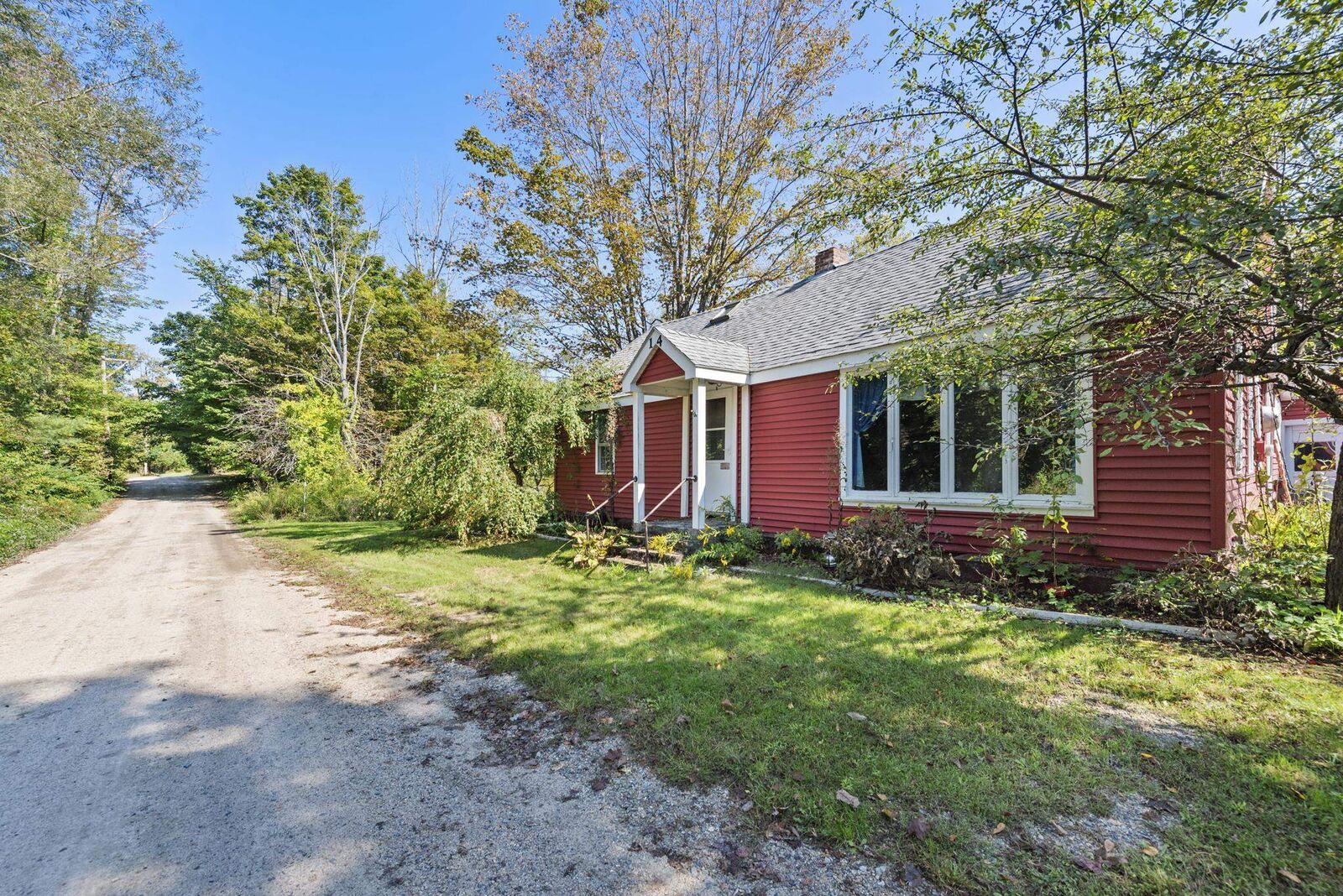 Property Photo:  14 Brackett Road  NH 03894 