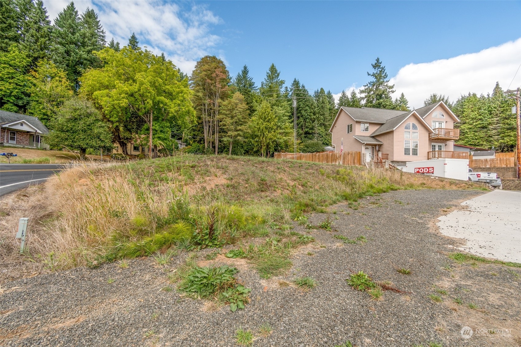 Property Photo: 130 Lone Oak Road WA 98632