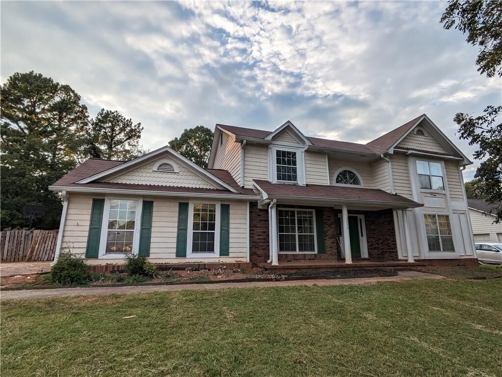 Property Photo:  3505 Tiffany Drive SE  GA 30013 