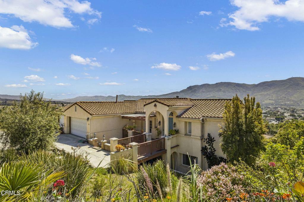 Property Photo:  998 Monte Vista Drive  CA 93060 