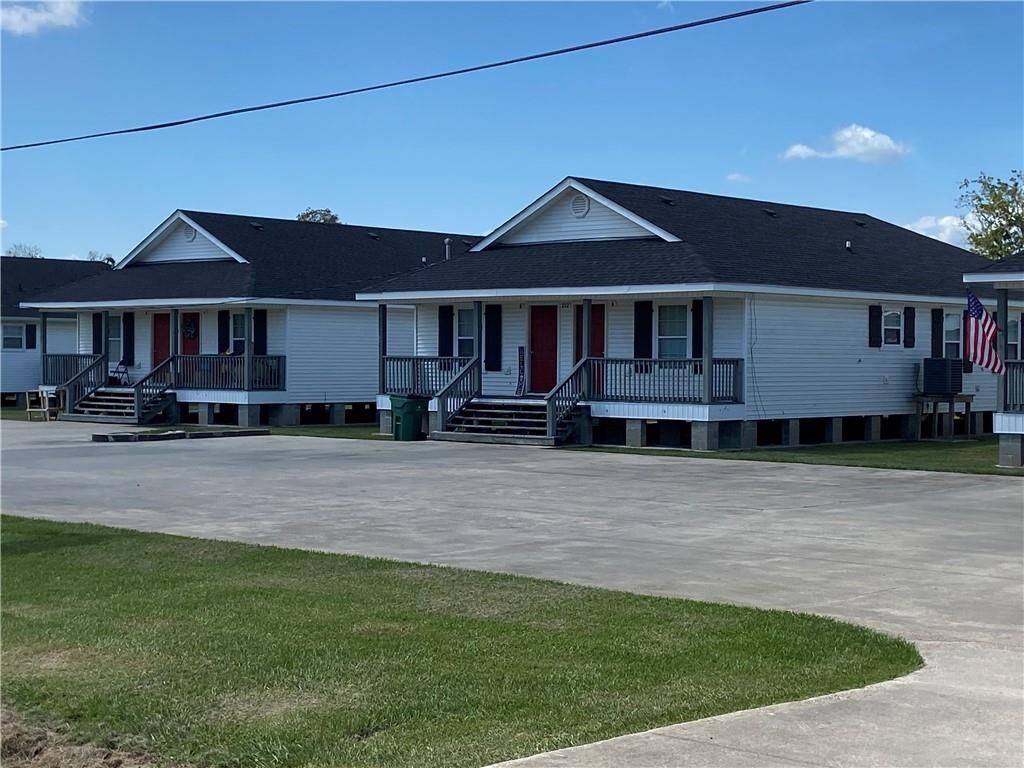 Property Photo: 222 24 Hwy 3161 Highway LA 70345