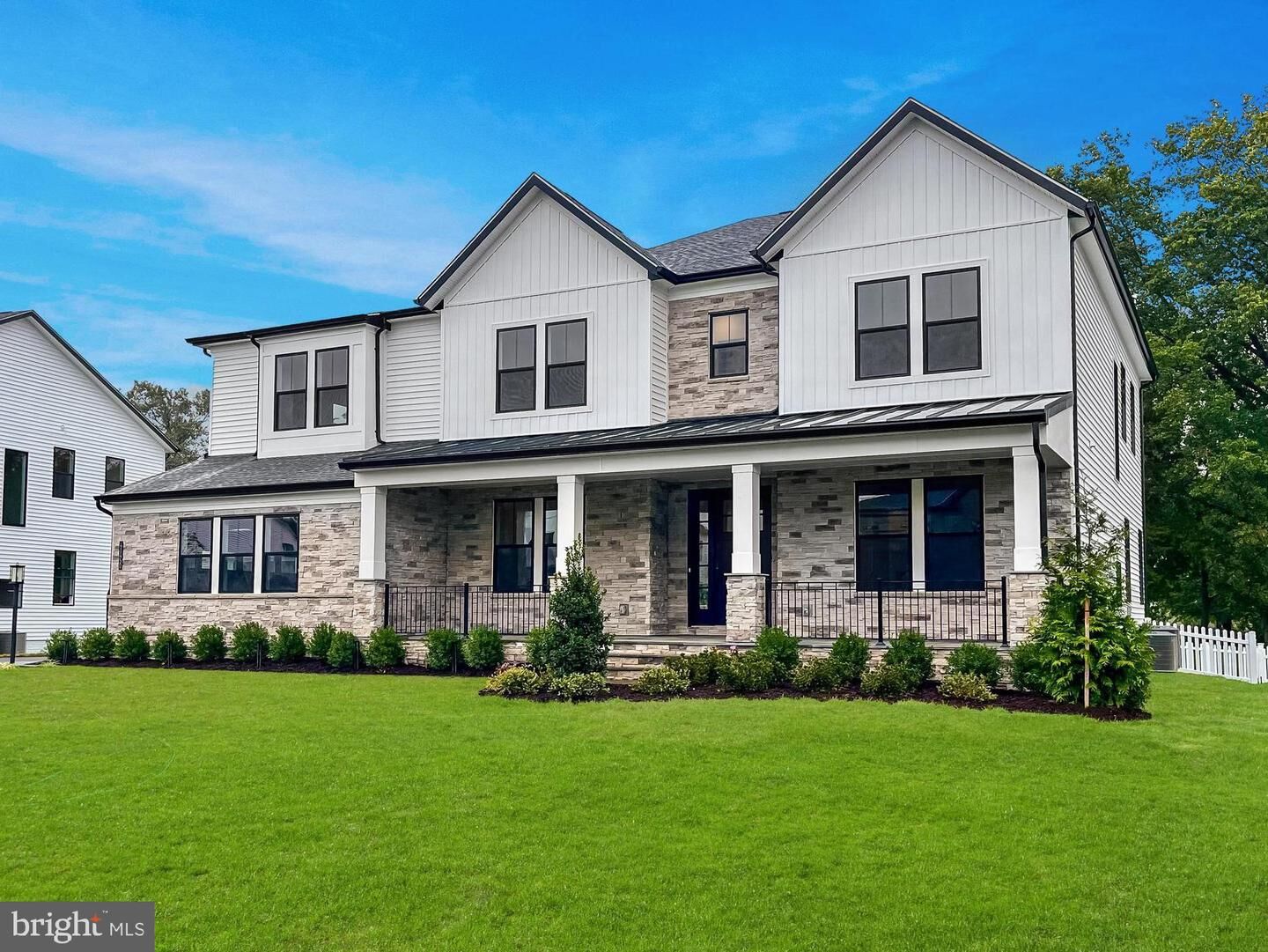 Property Photo:  41450 Nirvana Place  VA 20105 