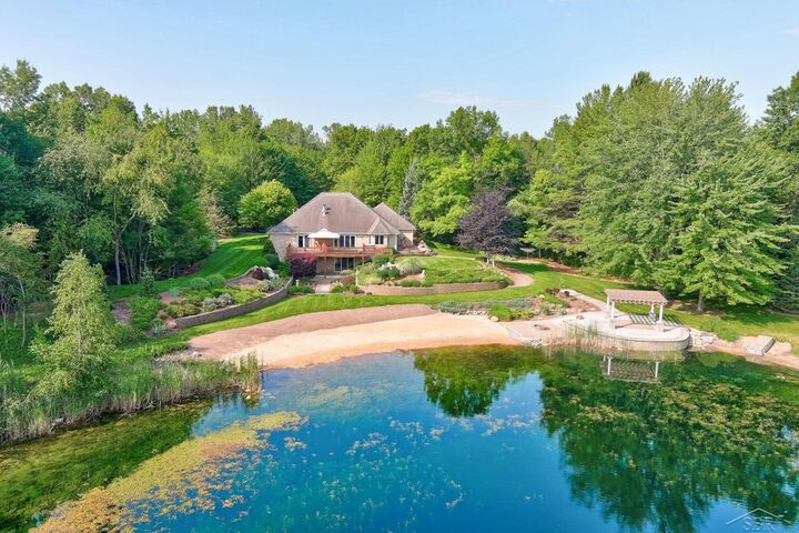 4 bed Hemlock home for sale 1101 S Raucholz, Hemlock, MI 48626