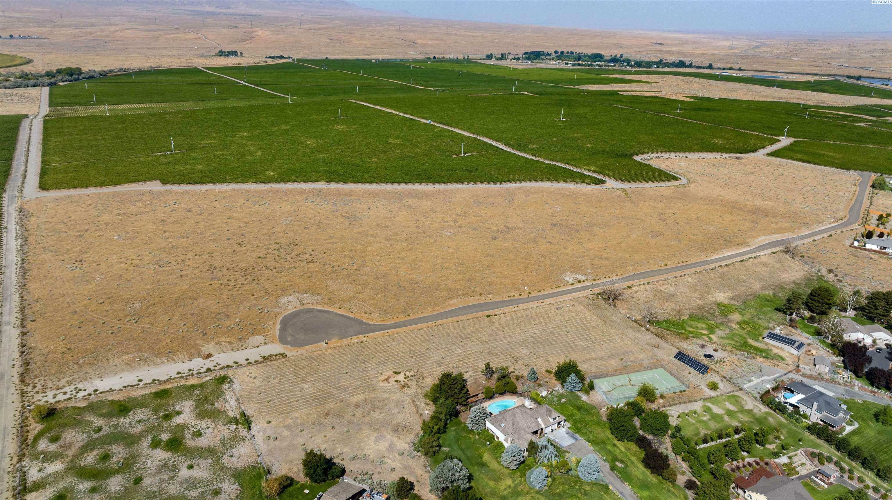 105668 N Harvest Hill Pr NE  West Richland WA 99353 photo