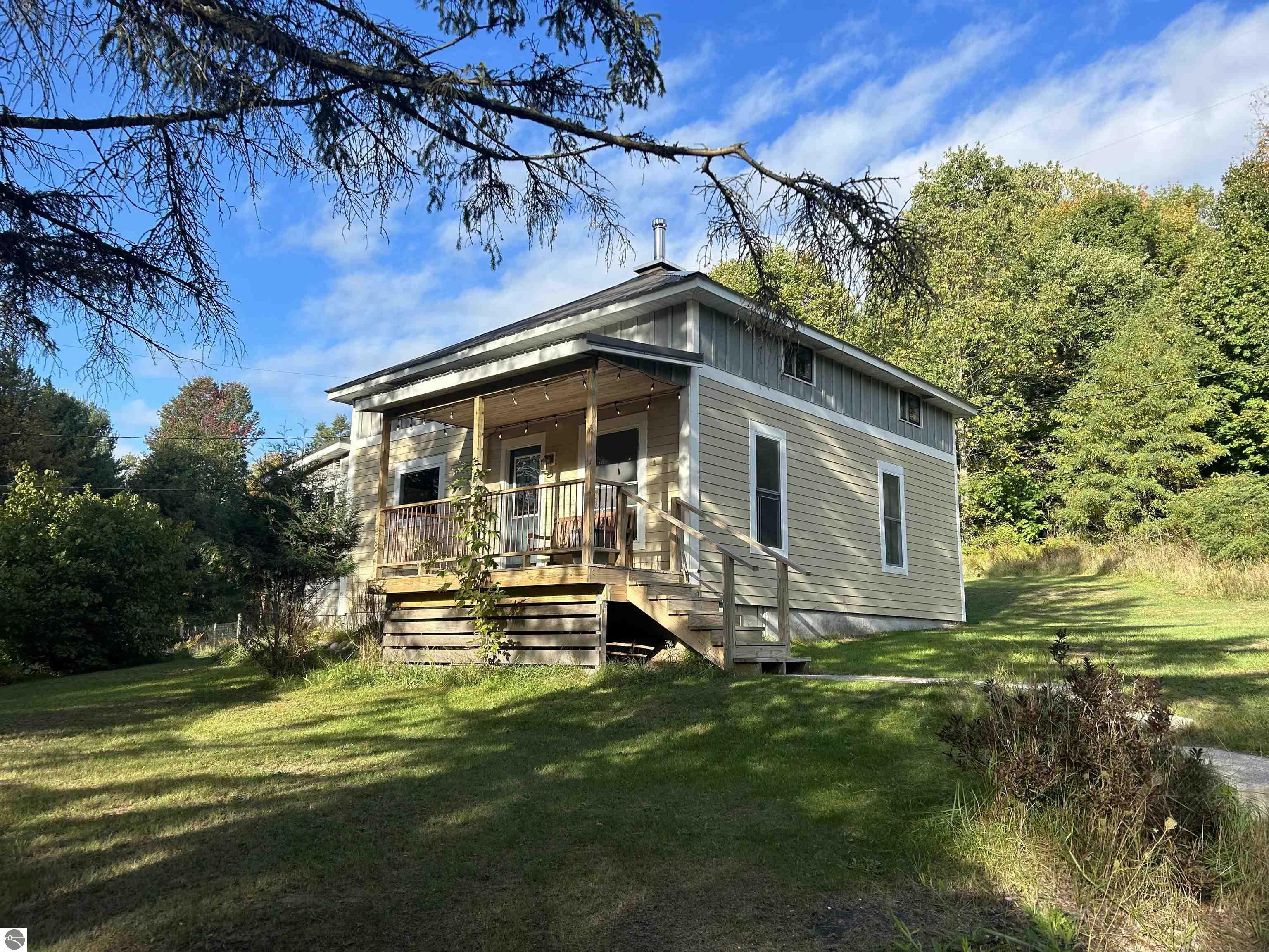 2250 Valley Road  Honor MI 49640 photo