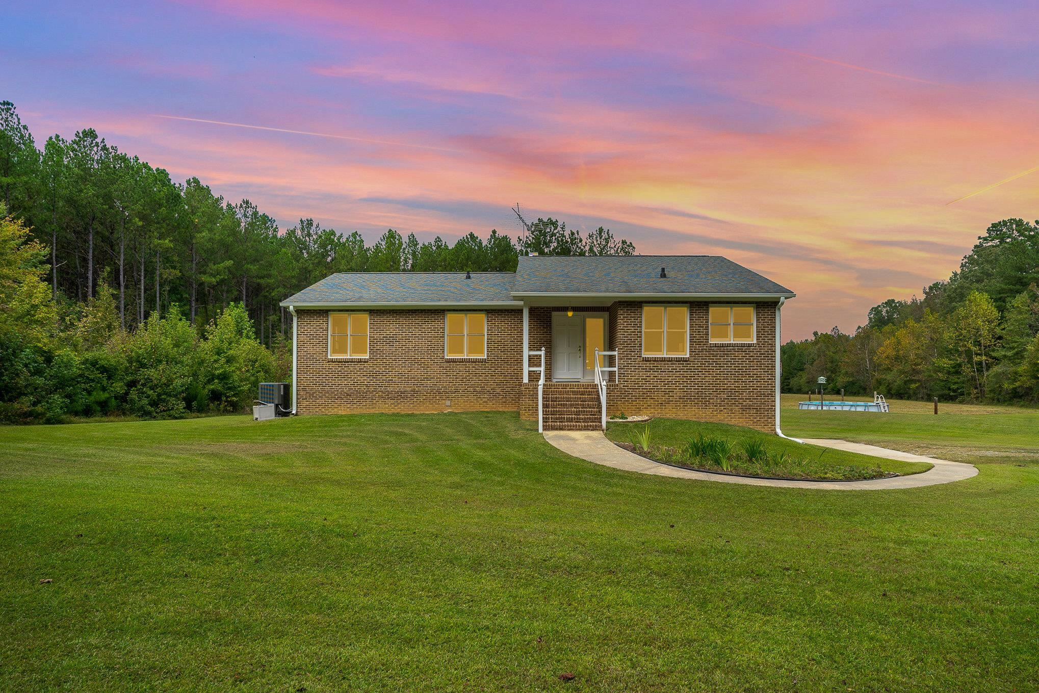 Property Photo: 222 Riverview Drive NC 27525