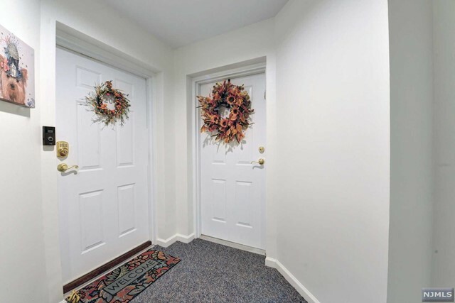 Property Photo:  19 Crystal Lane 19  NJ 07501 