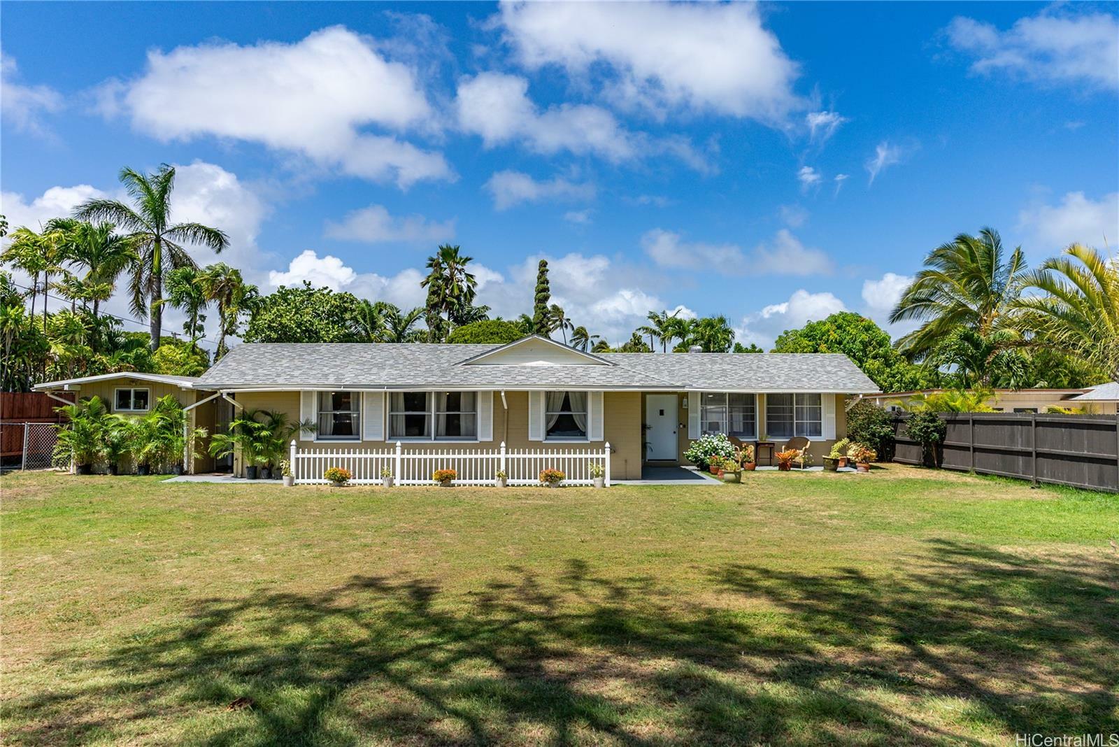 Property Photo:  192 Kailua Road  HI 96734 