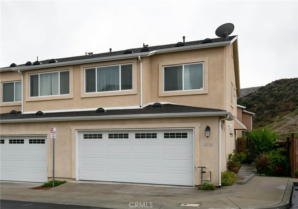 Property Photo:  21726 Doreen Place  CA 91350 