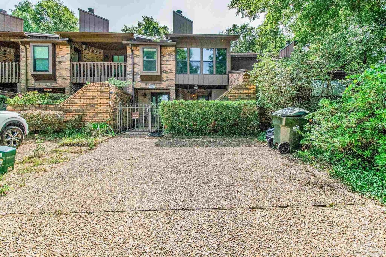 Property Photo:  4603 Calle Arenoso  FL 32514 