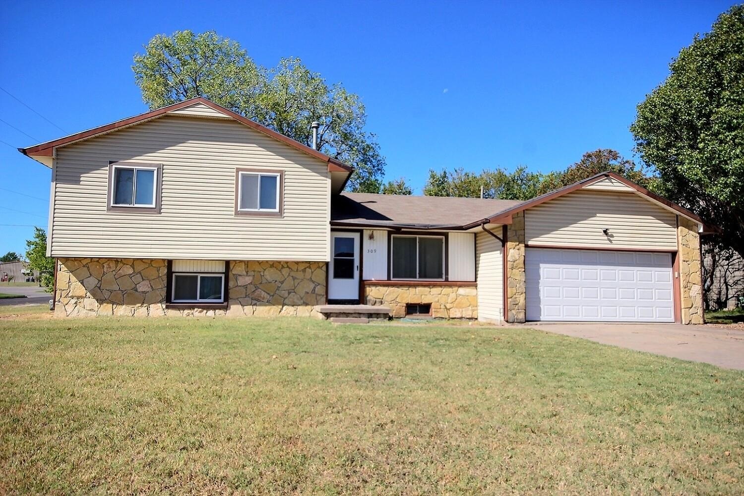 Property Photo:  309 S Warren Ave  KS 67133 