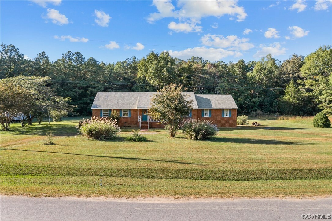 Property Photo:  8260 Sunday Drive  VA 23231 