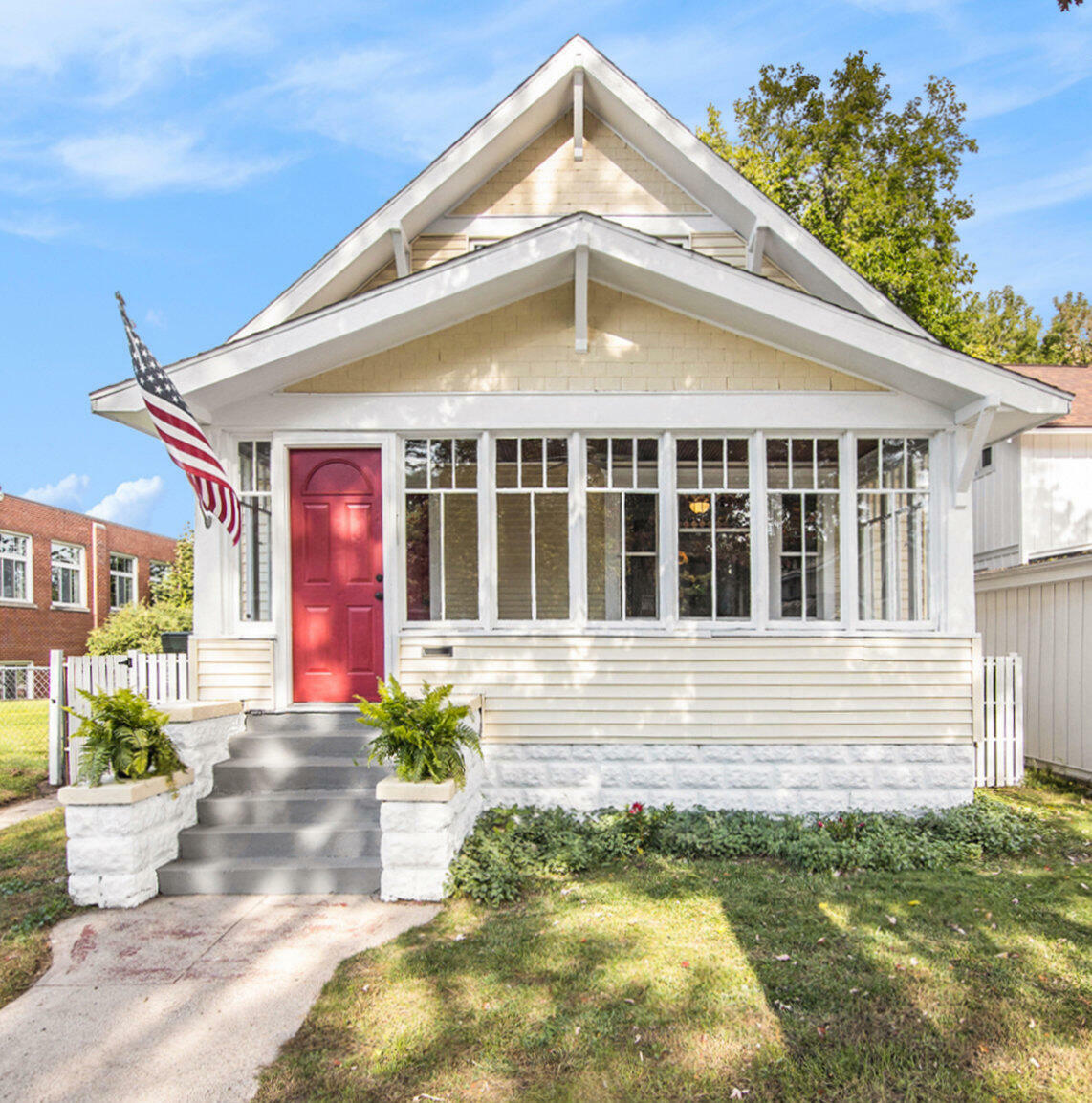 Property Photo:  508 Houston Avenue  MI 49441 