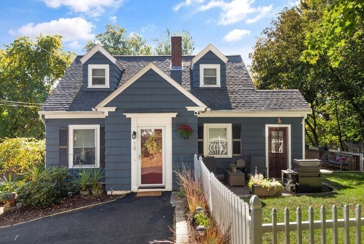 Property Photo: 15 McIntyre Ct MA 01752