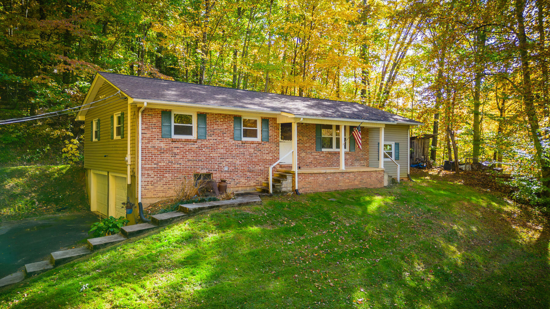 Property Photo:  157 Bear Hollow Road  TN 37643 