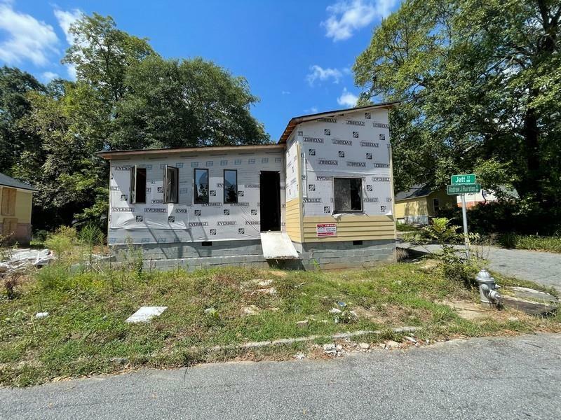 460 Andrew J. Hairston  Atlanta GA 30318 photo