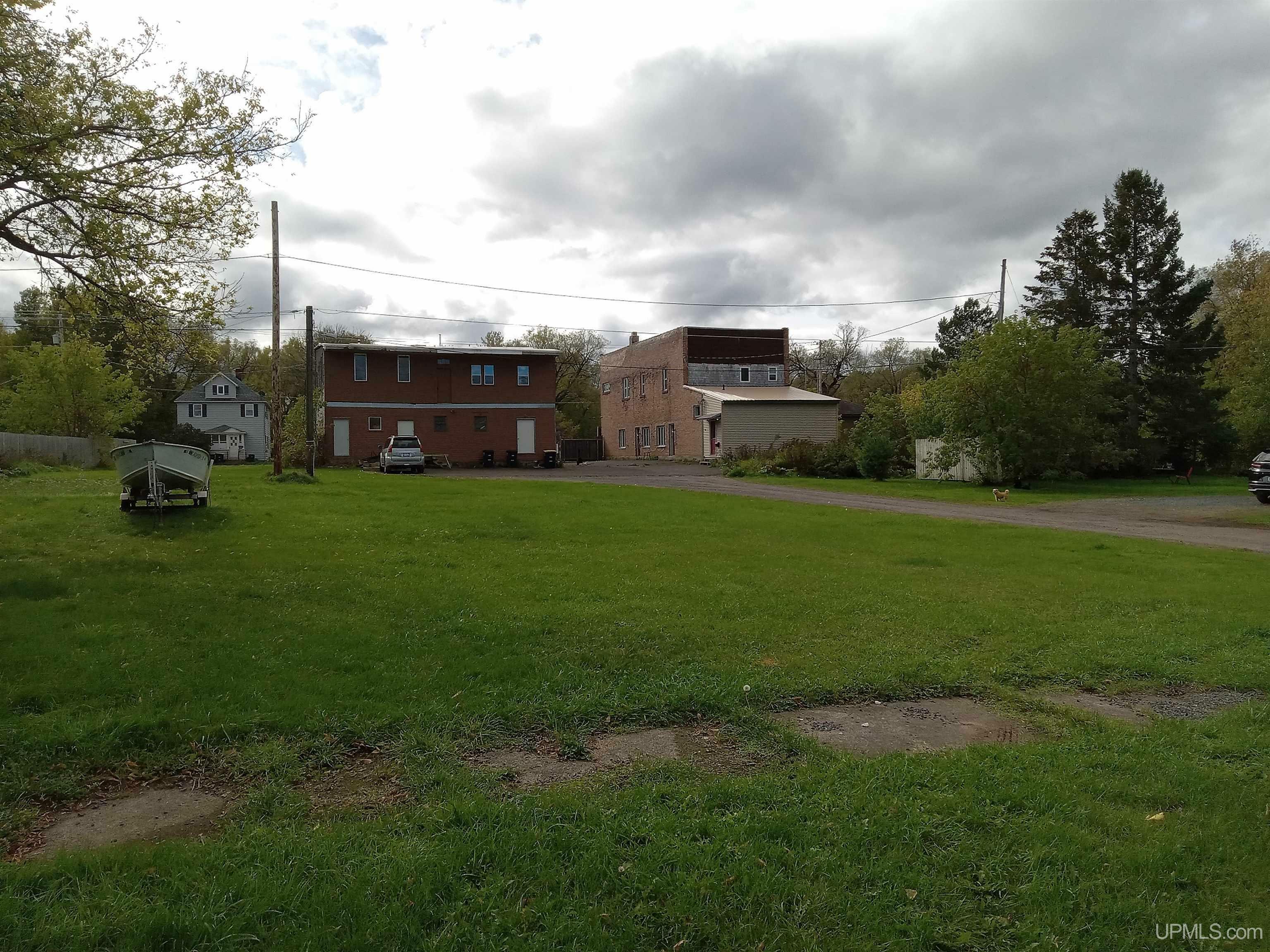 Property Photo: 414 Silver MI 49938