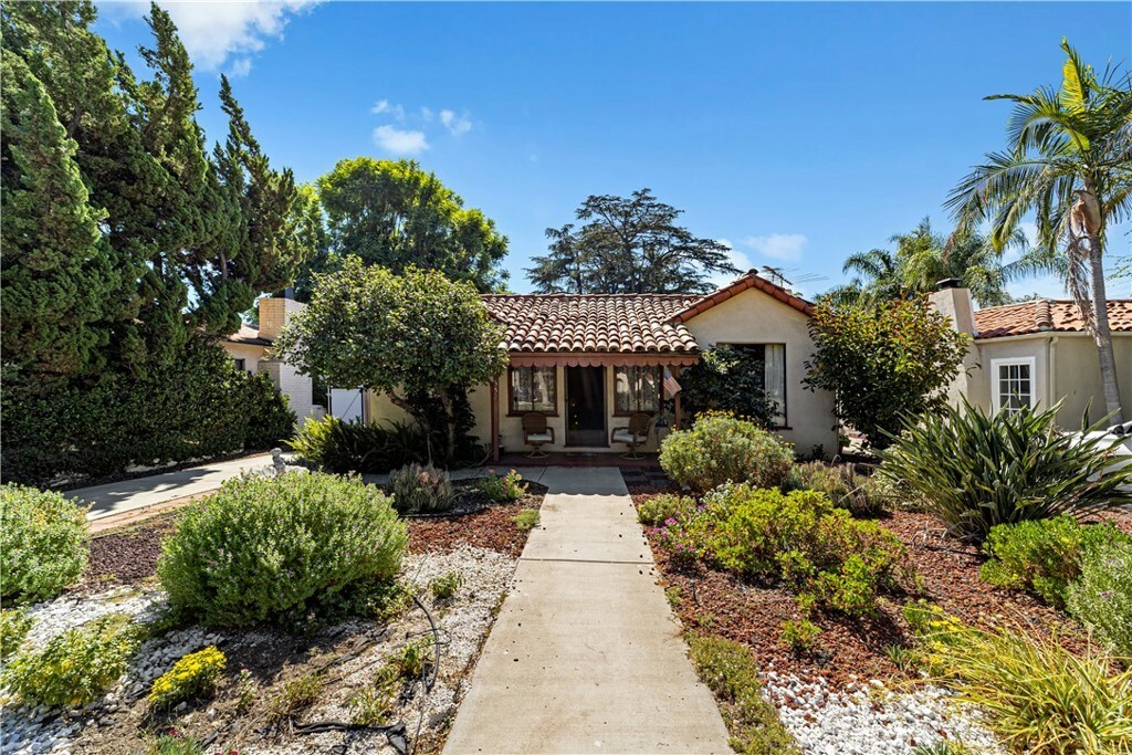 Property Photo:  352 Madison Ave  CA 91767 