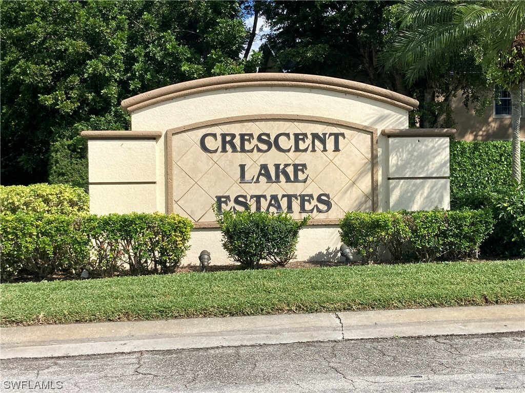 9578 Crescent Garden Drive B-202  Naples FL 34109 photo